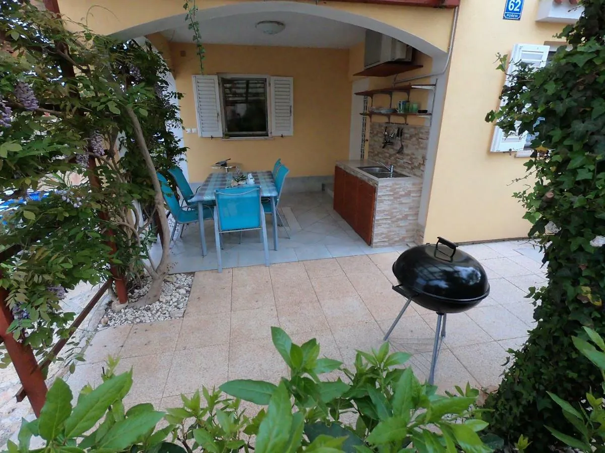 Green Olive Apartment Medulin
